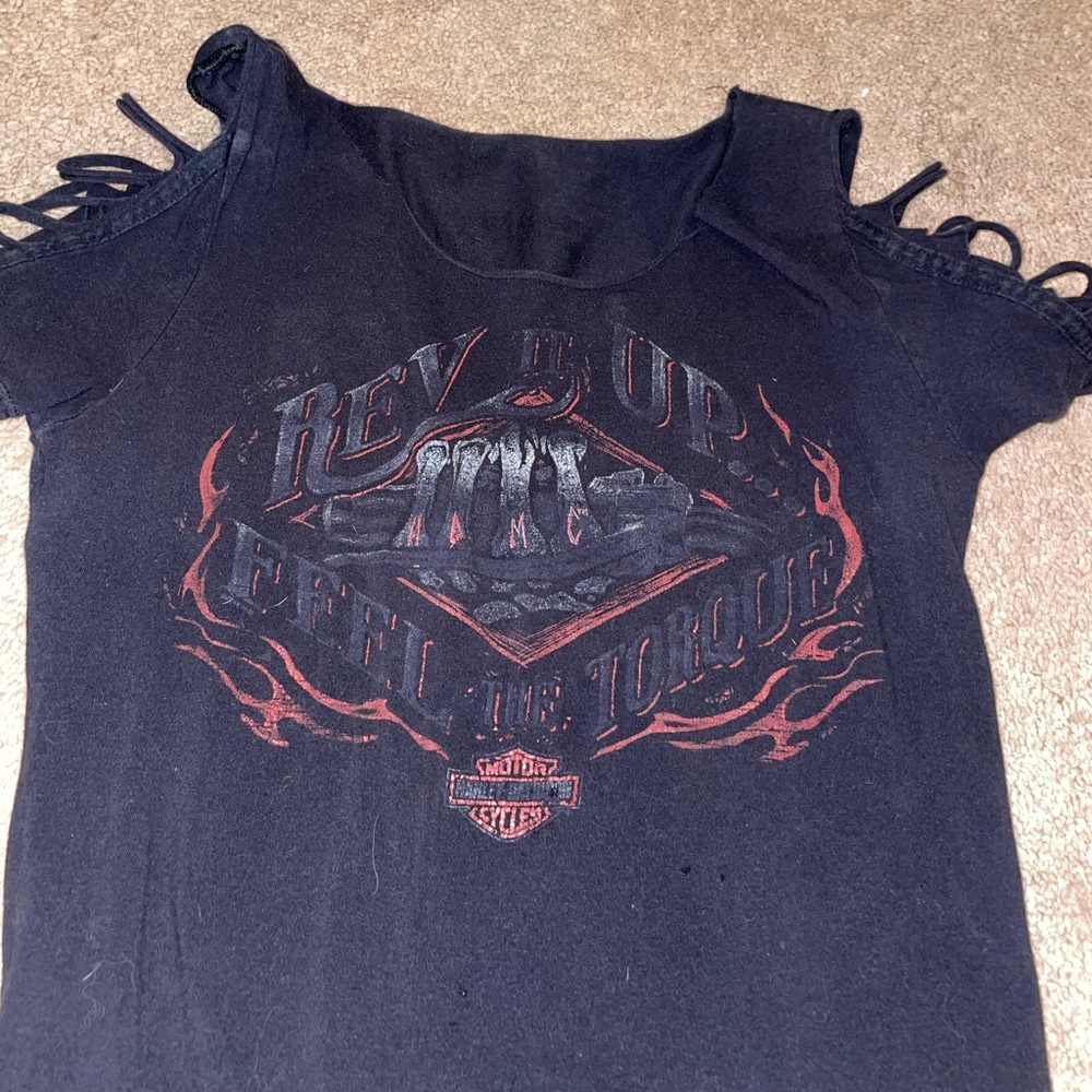 Harley Davidson tee with slit sleeves